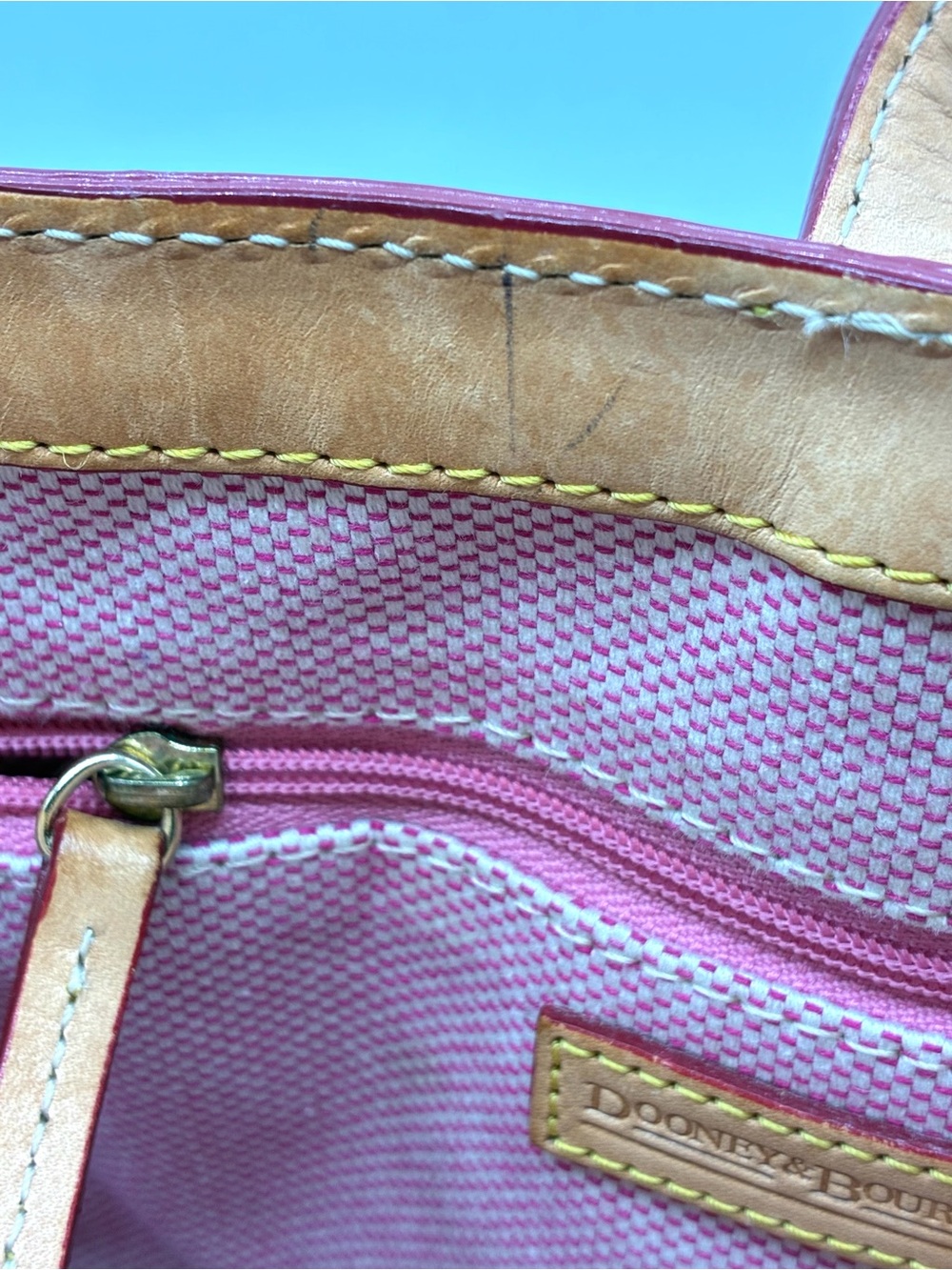 Y2K Dooney & Bourke Crossword Monogram Bucket Shoulder Bag Heart Charm - Picture 10 of 16